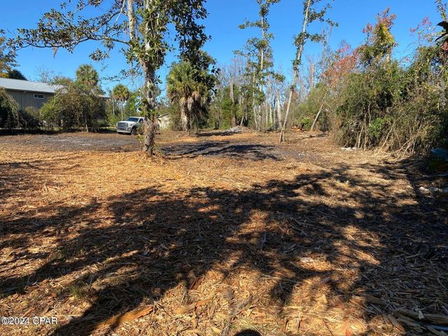 4714 Bay Head Road, Youngstown, FL 32466