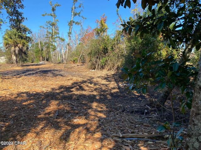 4714 Bay Head Road, Youngstown, FL 32466