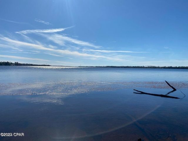 4714 Bay Head Road, Youngstown, FL 32466