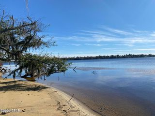 4714 Bay Head Road, Youngstown, FL 32466