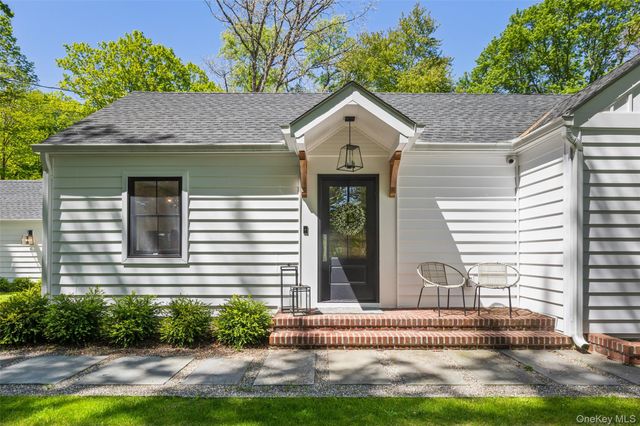49 Clinton Road, Bedford Hills, NY 10507