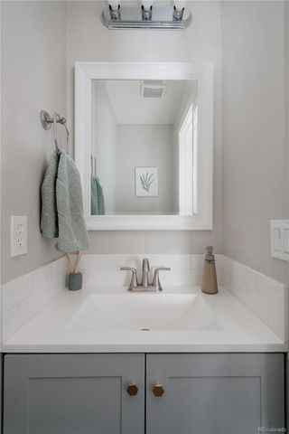 1223 S Idalia Street, Aurora, CO 80017