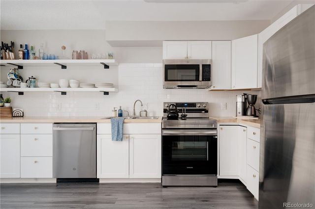 1223 S Idalia Street, Aurora, CO 80017