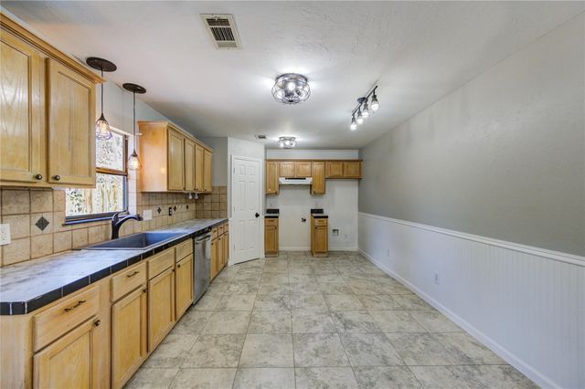 26523 S Carrol Lane, Magnolia, TX 77355