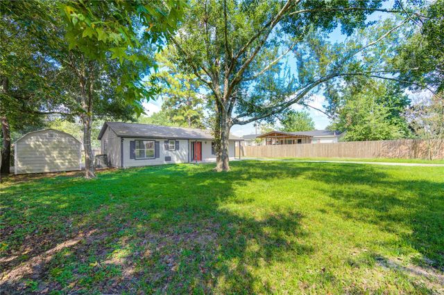 26523 S Carrol Lane, Magnolia, TX 77355