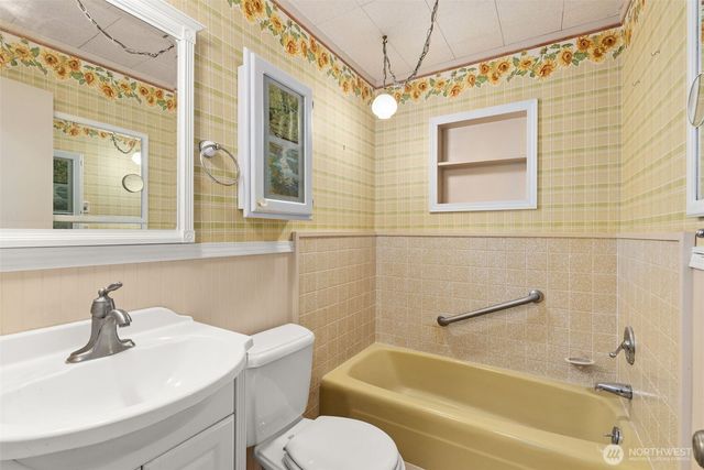 319 E Union Street, Centralia, WA 98531