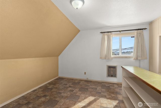 319 E Union Street, Centralia, WA 98531