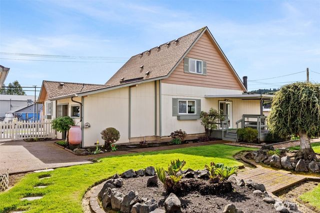 319 E Union Street, Centralia, WA 98531