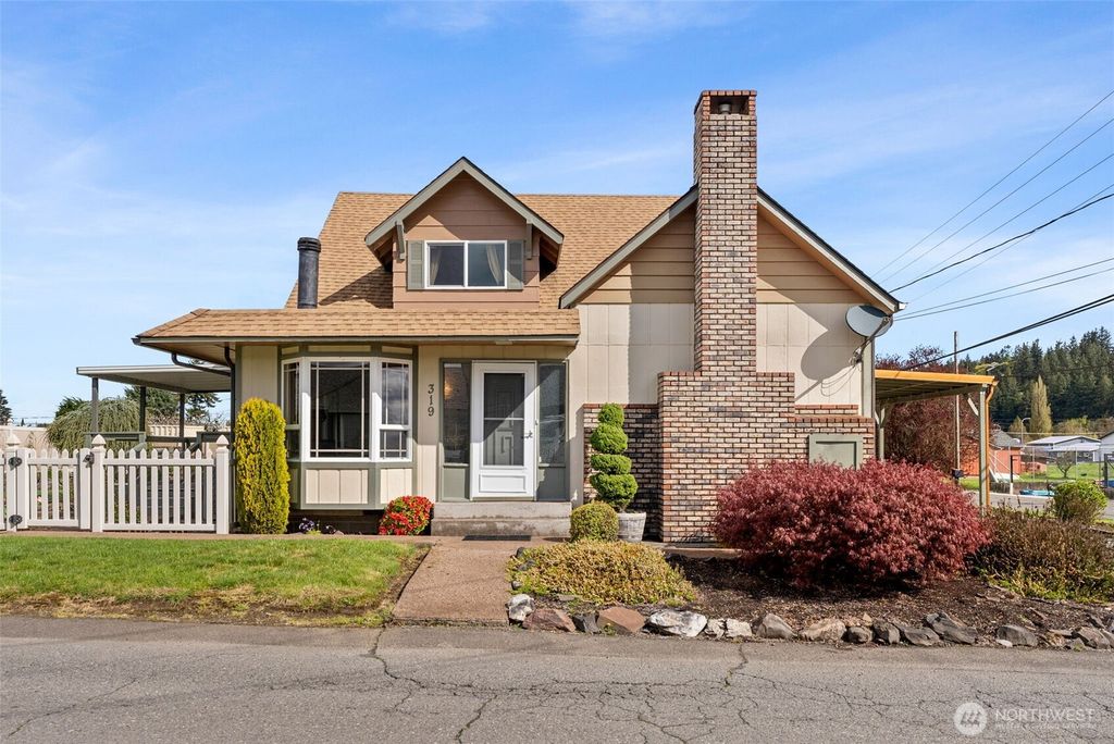 319 E Union Street, Centralia, WA 98531