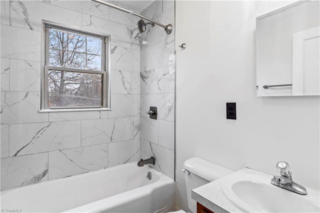 6320 Doral Drive, Tobaccoville, NC 27050