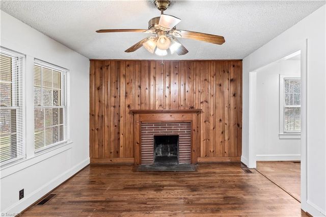 6320 Doral Drive, Tobaccoville, NC 27050