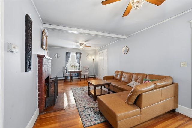 469 Loring Ave, Salem, MA 01970