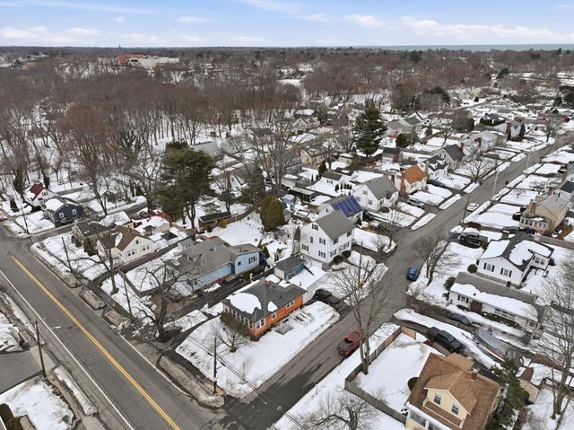 469 Loring Ave, Salem, MA 01970