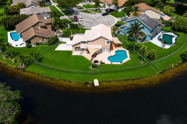 8740 SW 57th Street, Cooper City, FL 33328