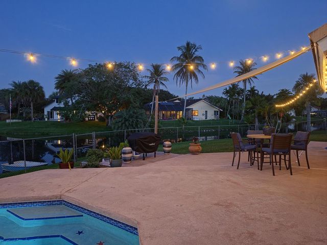 8740 SW 57th Street, Cooper City, FL 33328