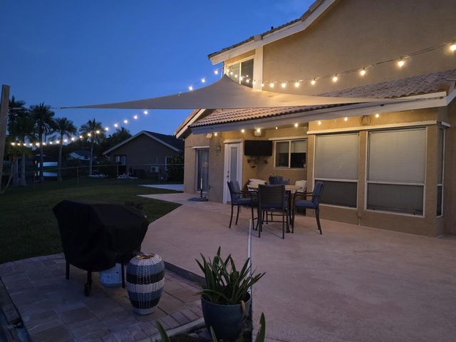 8740 SW 57th Street, Cooper City, FL 33328