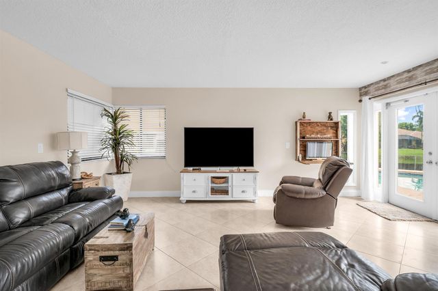 8740 SW 57th Street, Cooper City, FL 33328