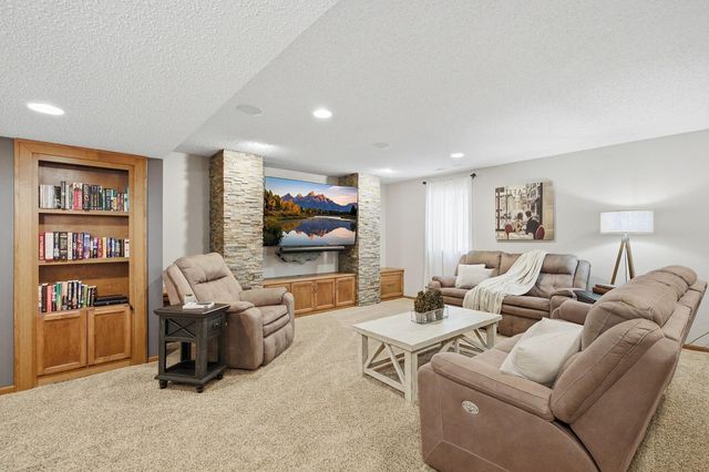 14037 Avanti Avenue, Rosemount, MN 55068
