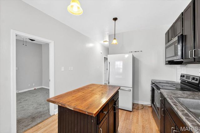 6528 Mount Avenue, St Louis, MO 63121