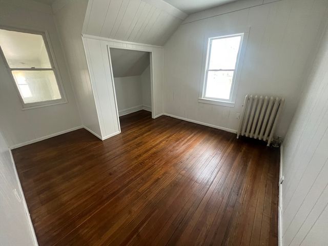 89 Bristol St, Springfield, MA 01109
