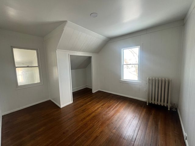 89 Bristol St, Springfield, MA 01109