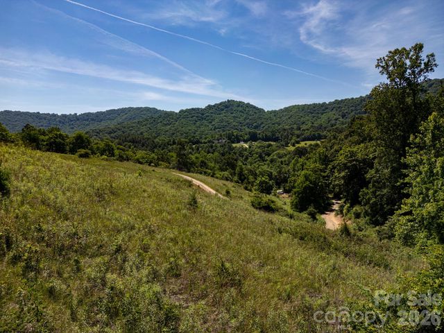999 Murphy Cove Road, Candler, NC 28715