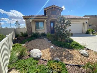 1748 E Holguin, Lancaster, CA 93535