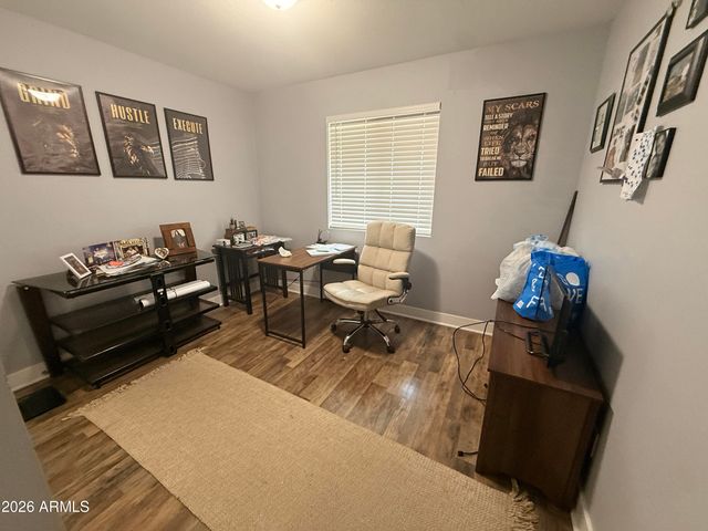 5109 S 11TH Street, Phoenix, AZ 85040