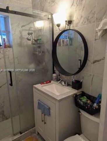 1430 NE 175th St 1, North Miami Beach, FL 33162