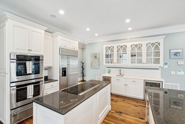 25 Ocean Point Drive, Isle Of Palms, SC 29451