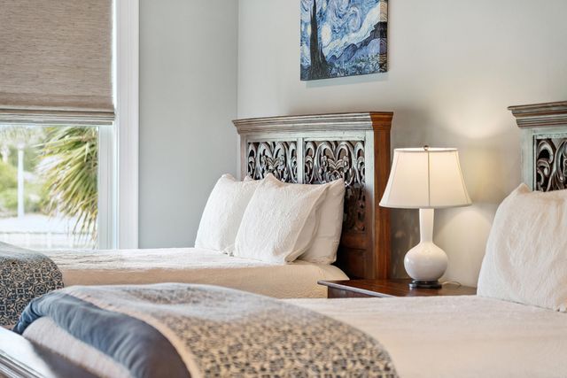 25 Ocean Point Drive, Isle Of Palms, SC 29451