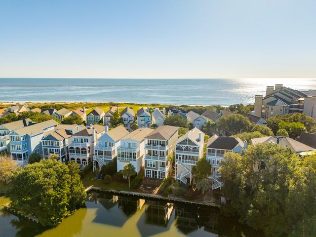 25 Ocean Point Drive, Isle Of Palms, SC 29451