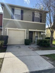 572 CRESTING OAK CIRCLE 19, Orlando, FL 32824