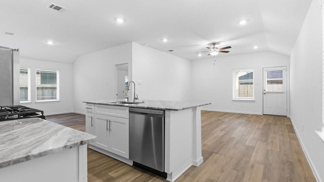 4017 Steer Stable Lane, League City, TX 77573