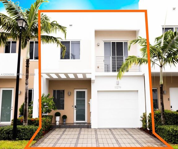 10279 NW 72nd St, Doral, FL 33178