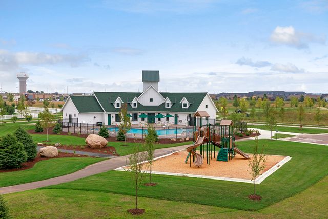 16909 Draft Horse Boulevard, Lakeville, MN 55044