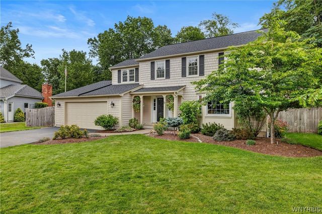 17 Sherrelwood Court, Amherst, NY 14221