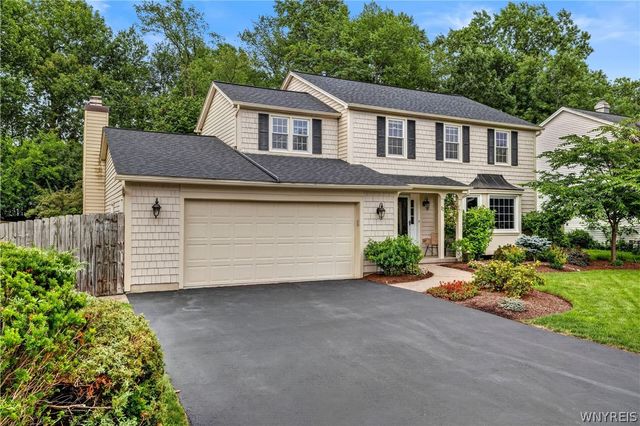 17 Sherrelwood Court, Amherst, NY 14221
