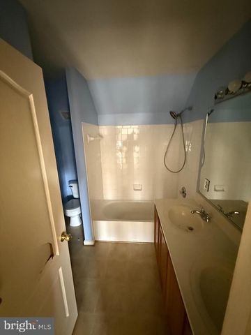 12915 PISCATAWAY LANDING DR, Clinton, MD 20735