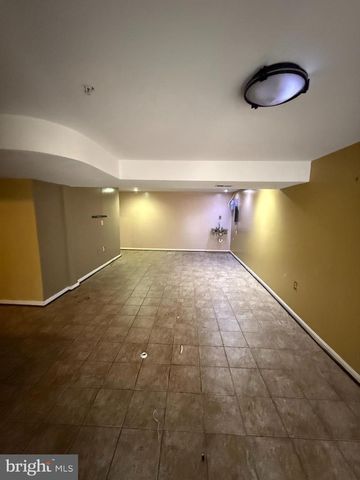 12915 PISCATAWAY LANDING DR, Clinton, MD 20735