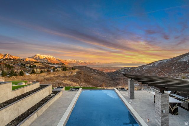 1468 E TRAIL CREST CT, Draper, UT 84020