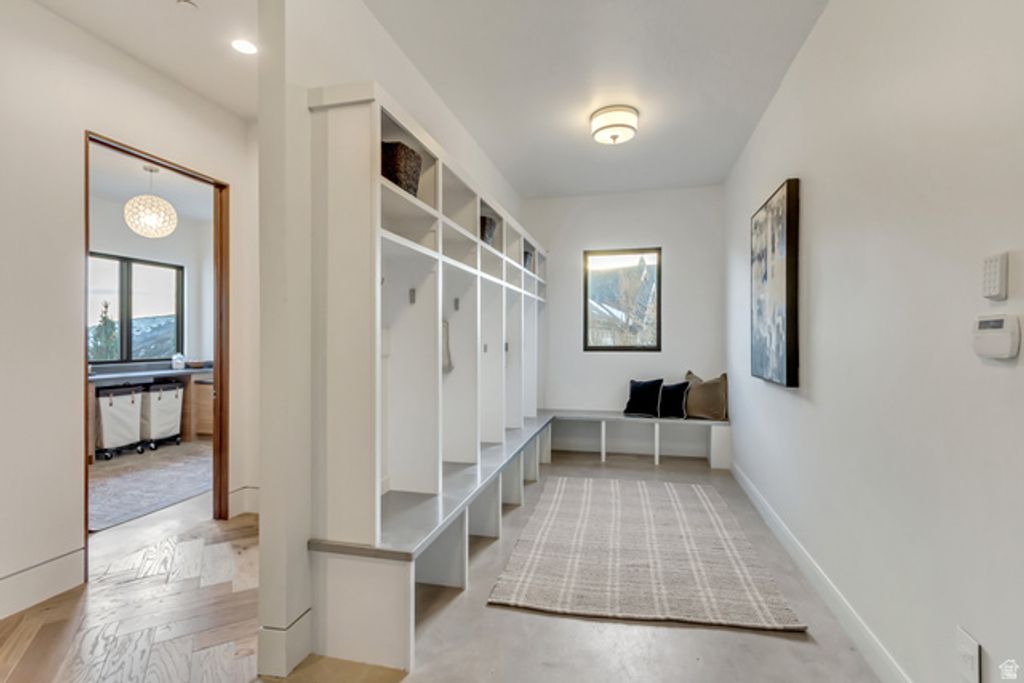 Image 16 of property listing at 1468 E TRAIL CREST CT, Draper, UT 84020
