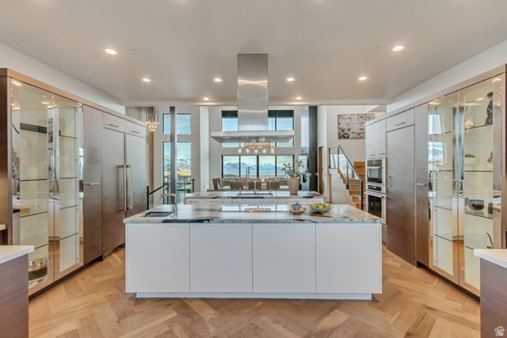 Image 6 of property listing at 1468 E TRAIL CREST CT, Draper, UT 84020