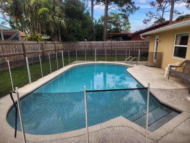 4693 Dolphin Drive, Lake Worth, FL 33463