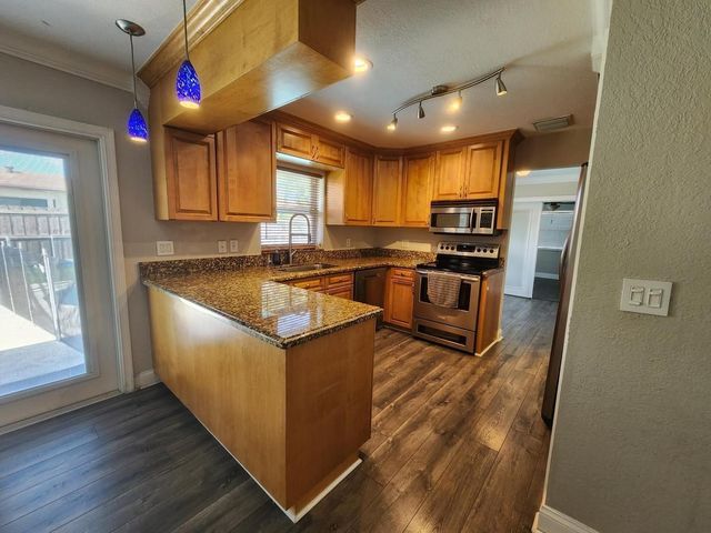 4693 Dolphin Drive, Lake Worth, FL 33463