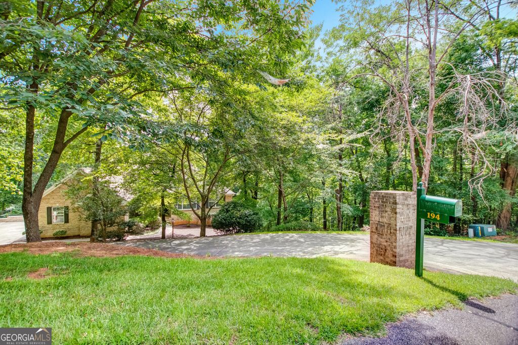 194 Autumn Sweet Drive, Clarkesville, GA 30523 — photo 2