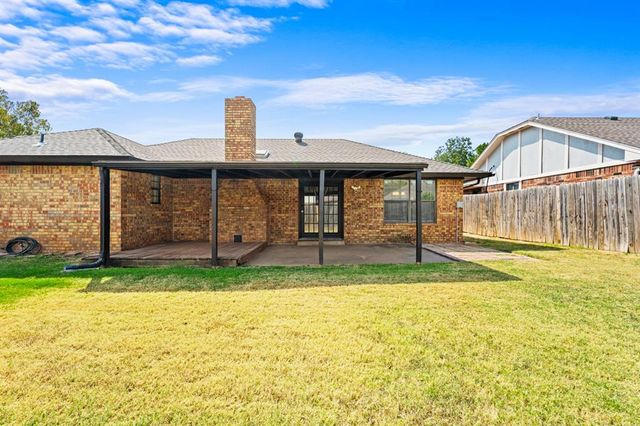 2809 Appaloosa Trail, Edmond, OK 73012