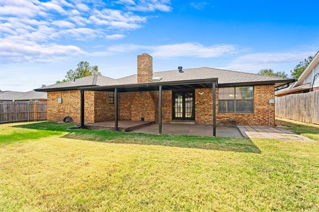 2809 Appaloosa Trail, Edmond, OK 73012