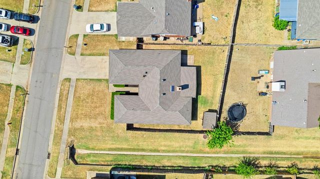 2809 Appaloosa Trail, Edmond, OK 73012