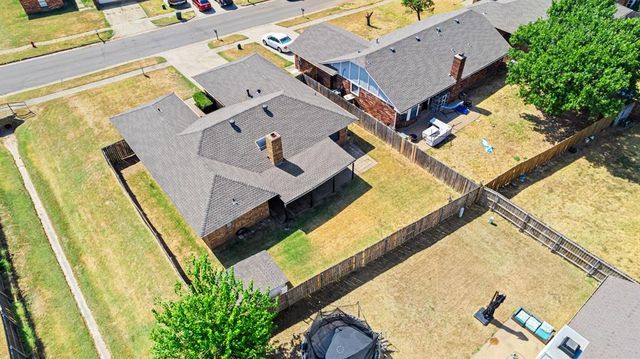 2809 Appaloosa Trail, Edmond, OK 73012
